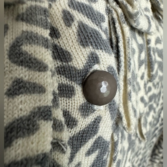 J. Crew Strada Ruffle Cardigan 100% Merino Wool Sz XS - Picture 8 of 11